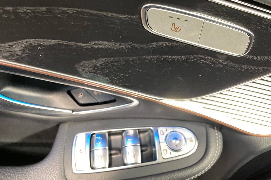 Mercedes-Benz EQC vaihtoauto