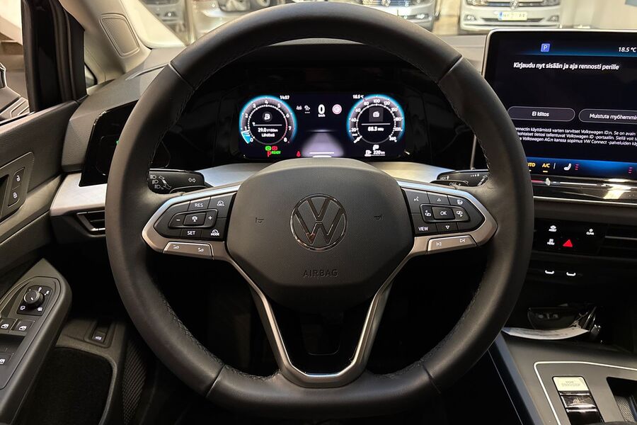 Volkswagen Golf vaihtoauto