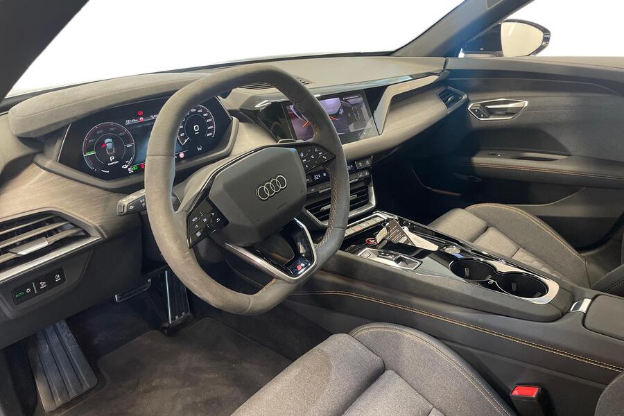 Audi e-tron GT vaihtoauto