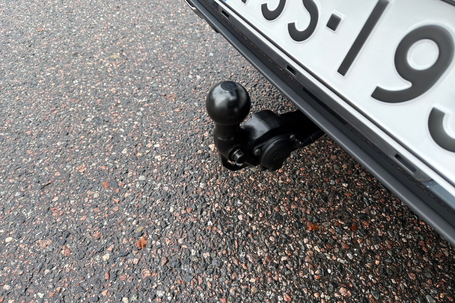 SEAT Leon Sportstourer vaihtoauto