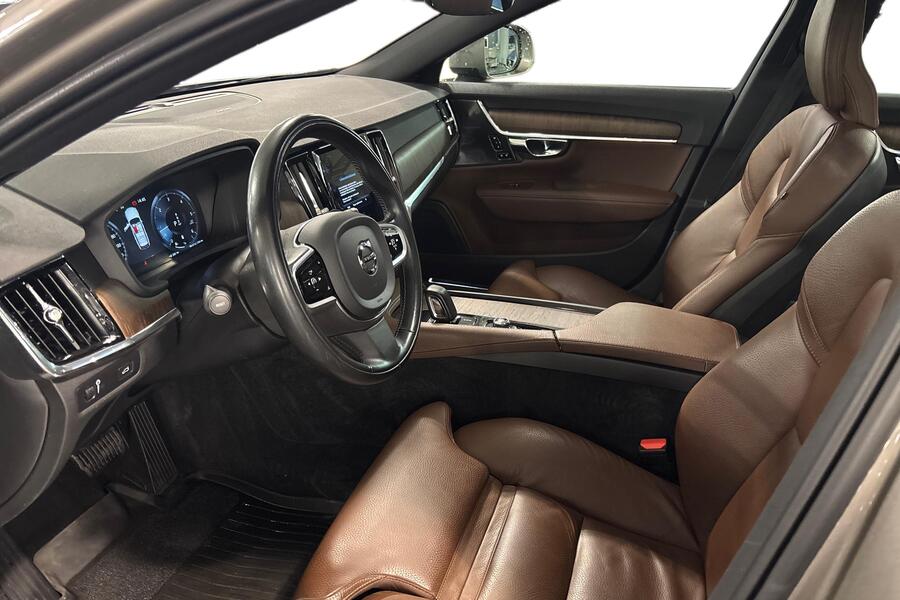 Volvo V90 Cross Country vaihtoauto