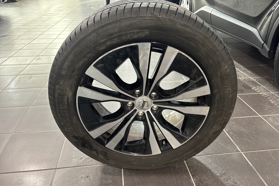 Volvo V90 Cross Country vaihtoauto