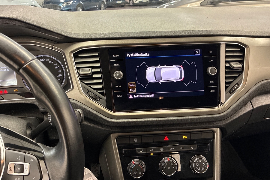 Volkswagen T-Roc vaihtoauto