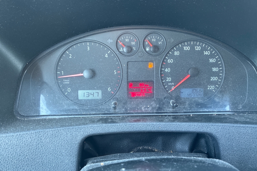 Volkswagen Caravelle vaihtoauto