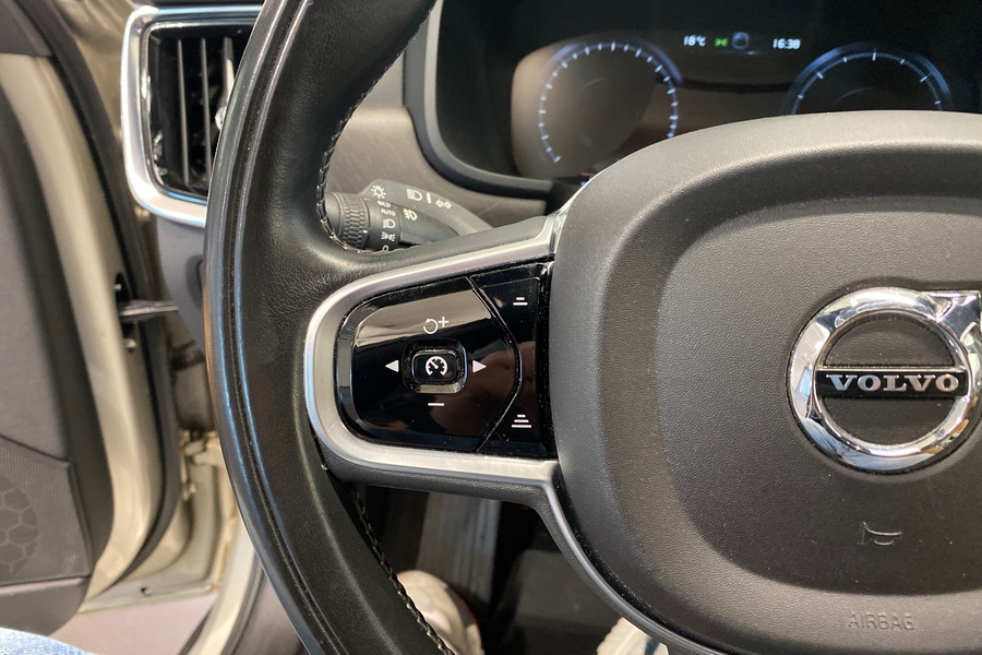 Volvo V90 Cross Country vaihtoauto