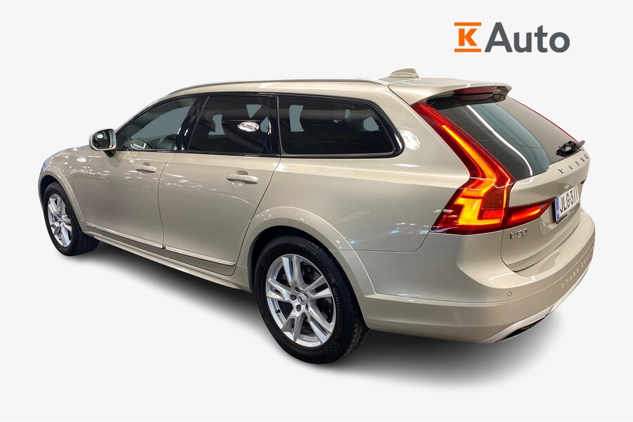 Volvo V90 Cross Country vaihtoauto