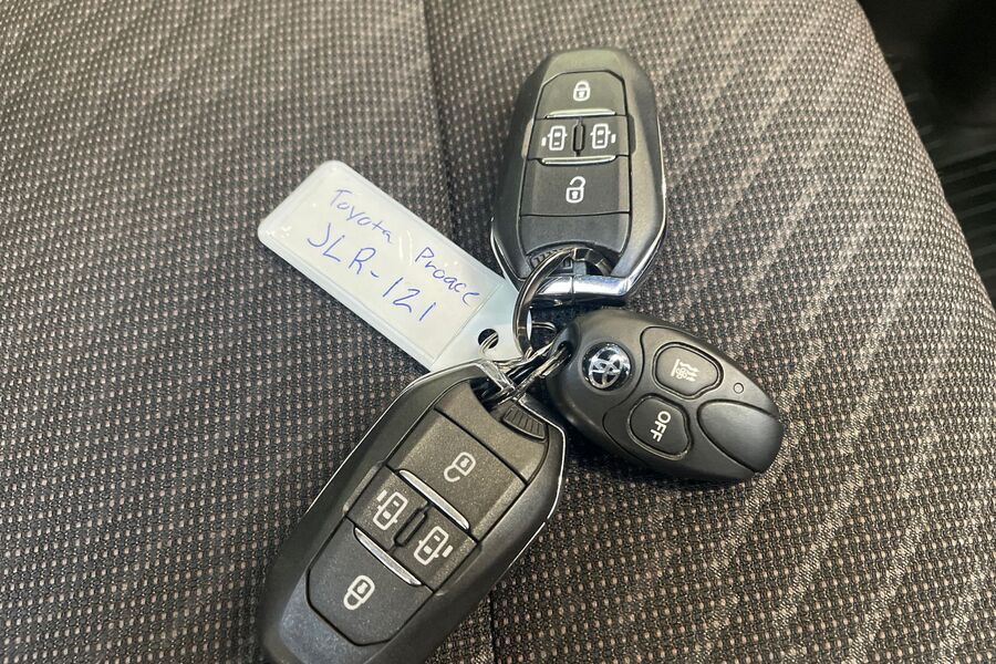 Toyota Proace Verso vaihtoauto