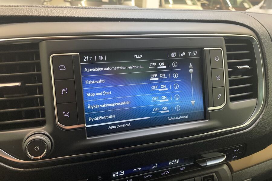 Toyota Proace Verso vaihtoauto