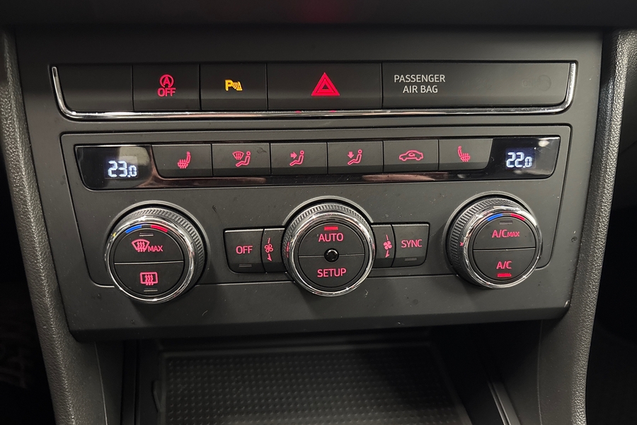 SEAT Leon ST vaihtoauto