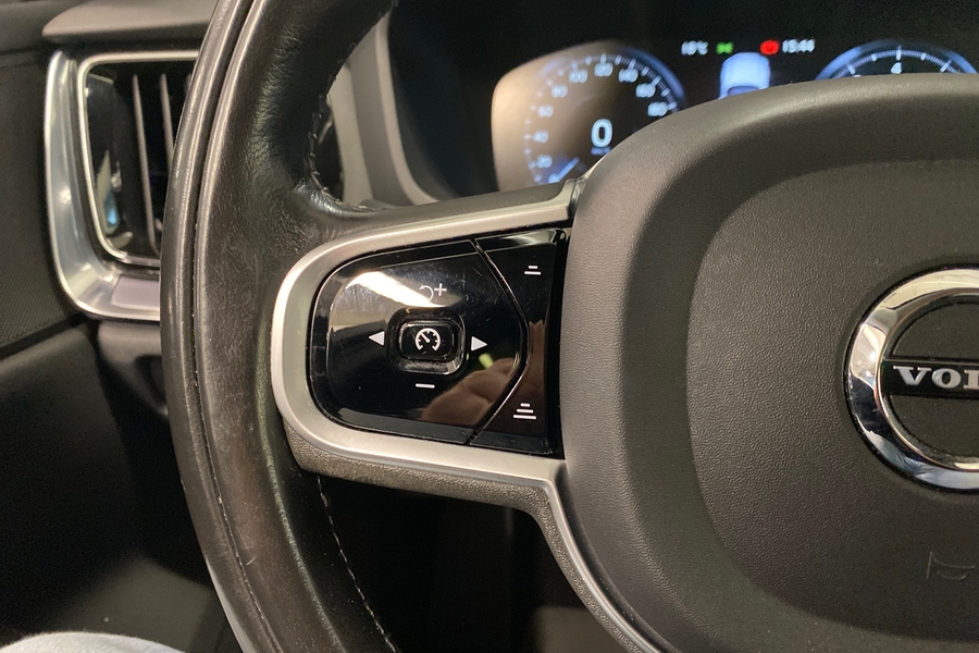 Volvo V60 Cross Country vaihtoauto