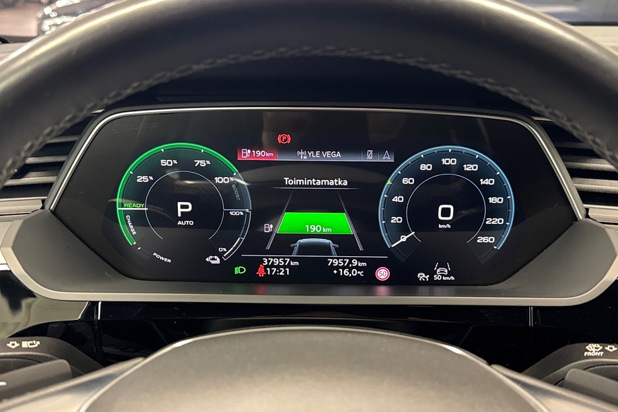 Audi Q8 e-tron vaihtoauto