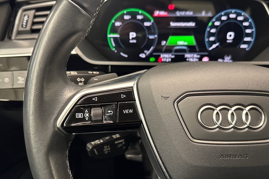 Audi Q8 e-tron vaihtoauto