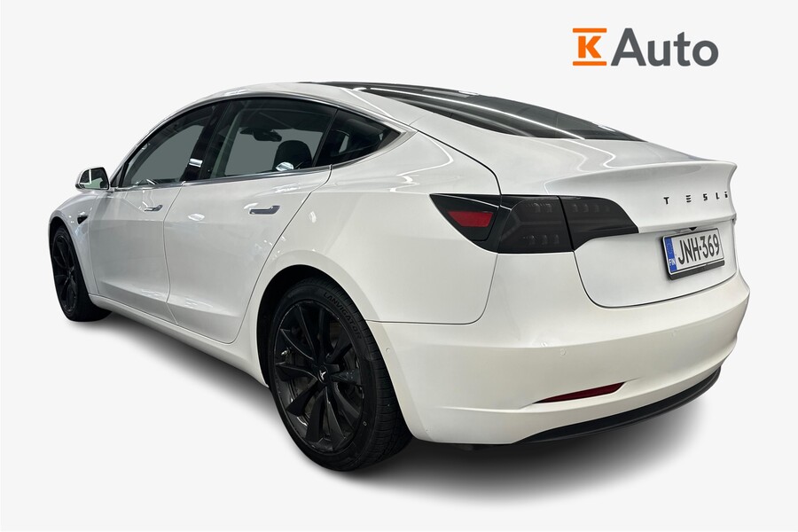 Tesla Model 3 vaihtoauto