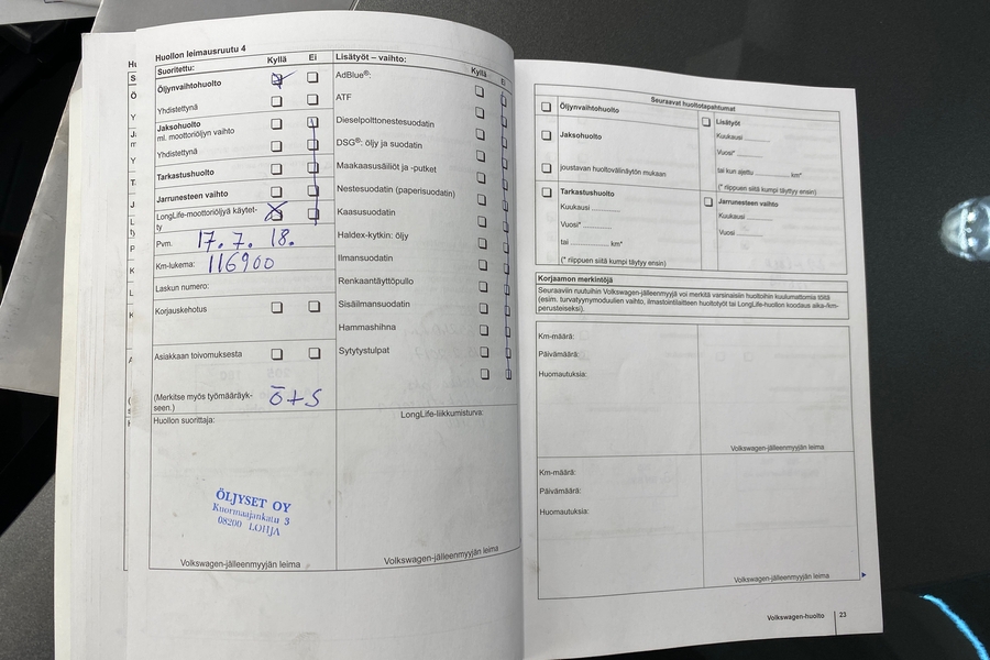 Volkswagen Touran vaihtoauto