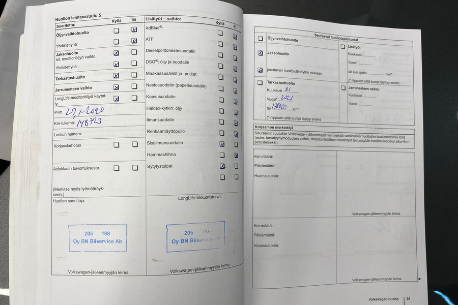 Volkswagen Touran vaihtoauto