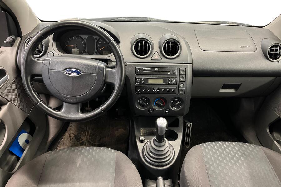 Ford Fiesta vaihtoauto