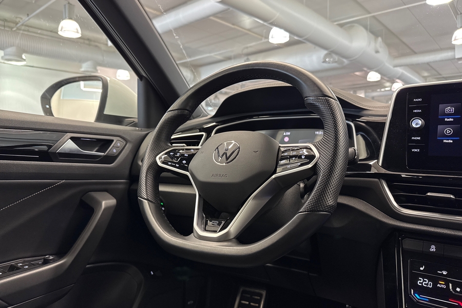 Volkswagen T-Roc vaihtoauto