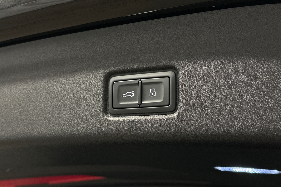 Audi SQ6 e-tron vaihtoauto