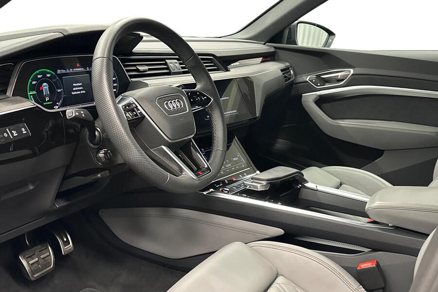 Audi SQ8 e-tron vaihtoauto