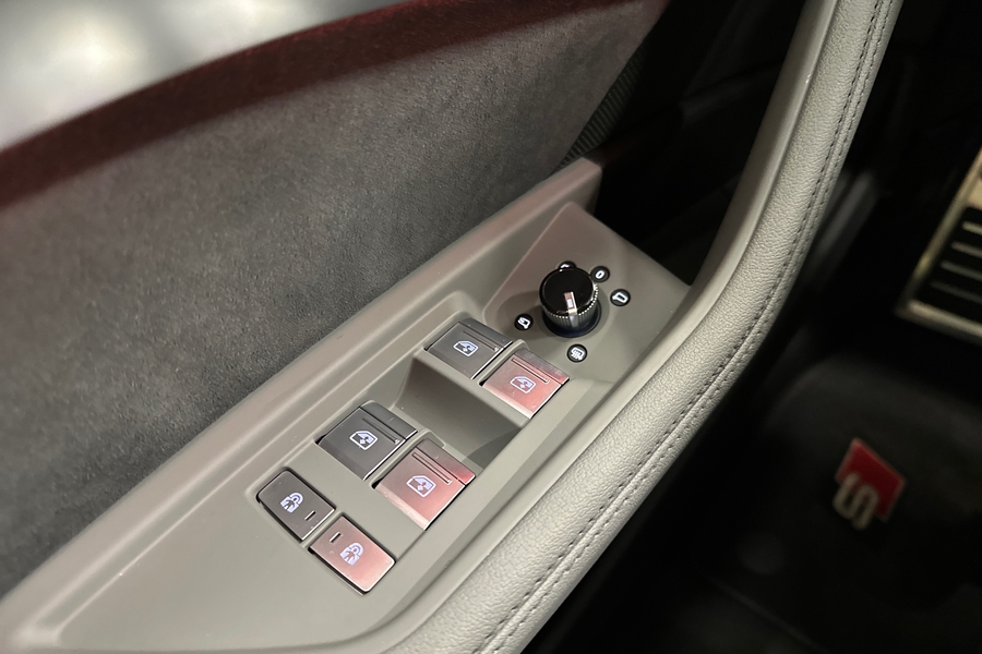 Audi SQ8 e-tron vaihtoauto