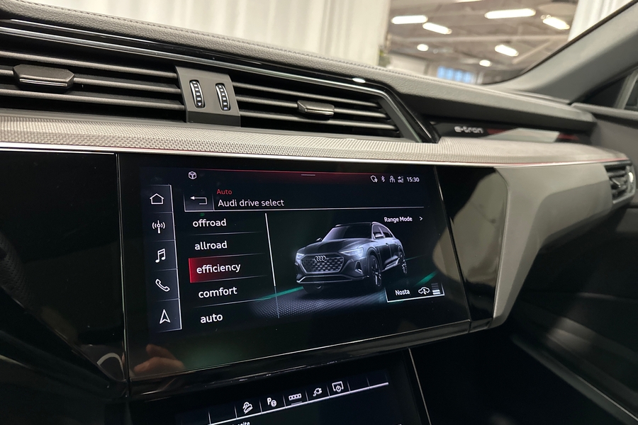 Audi SQ8 e-tron vaihtoauto