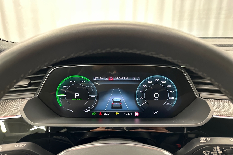 Audi SQ8 e-tron vaihtoauto