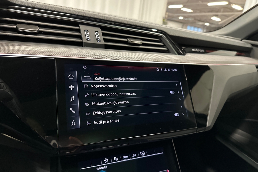 Audi SQ8 e-tron vaihtoauto