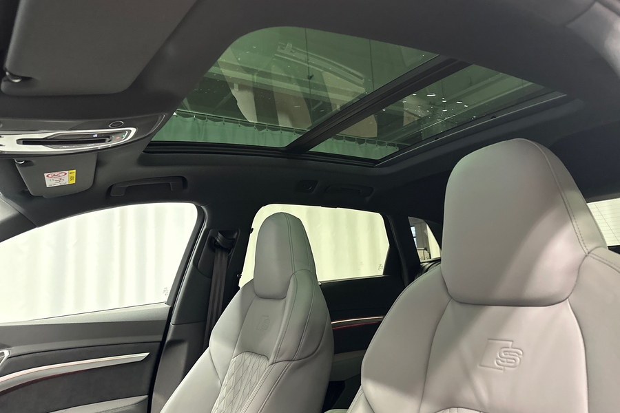 Audi SQ8 e-tron vaihtoauto