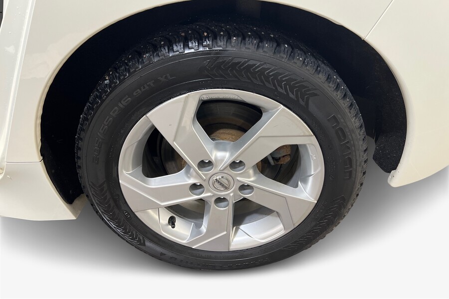 Nissan Leaf vaihtoauto