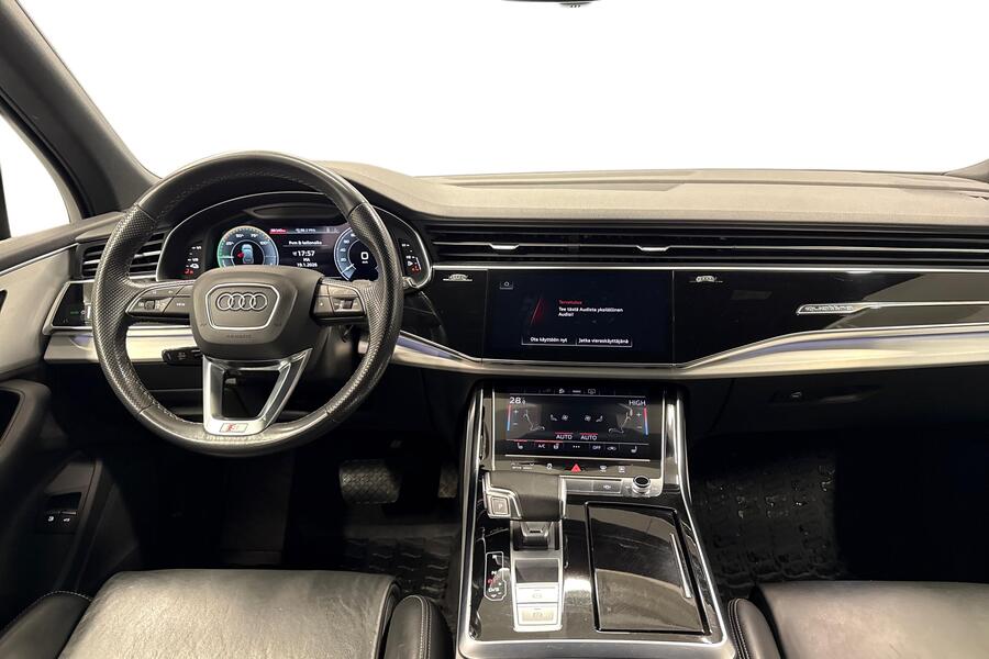 Audi Q7 vaihtoauto