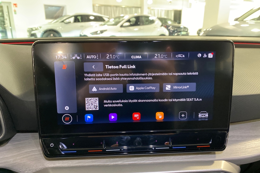 SEAT Leon Sportstourer vaihtoauto