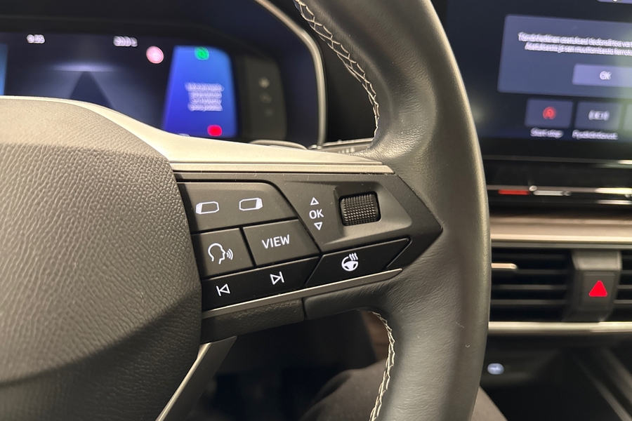 SEAT Leon Sportstourer vaihtoauto