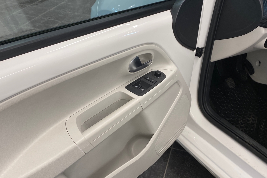 Volkswagen up! vaihtoauto