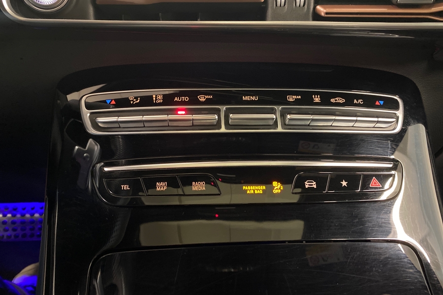 Mercedes-Benz EQC vaihtoauto