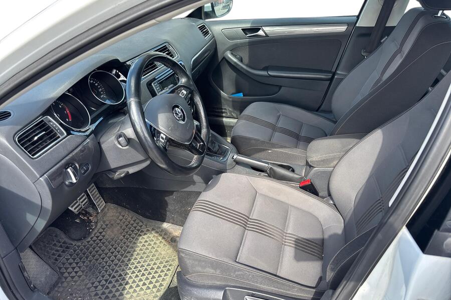 Volkswagen Jetta vaihtoauto