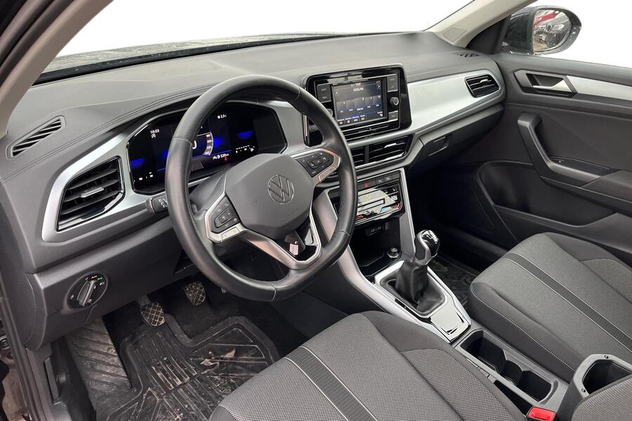 Volkswagen T-Roc vaihtoauto