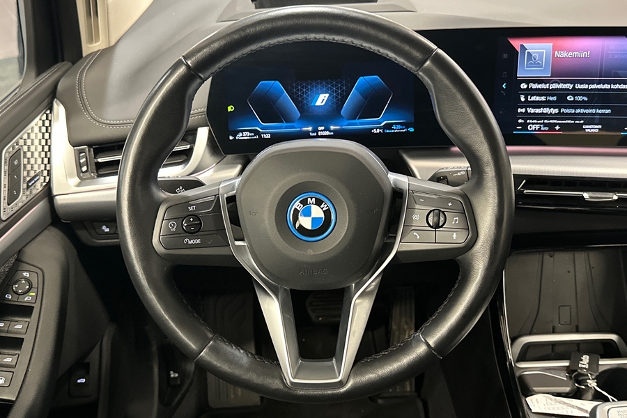 BMW 225 vaihtoauto
