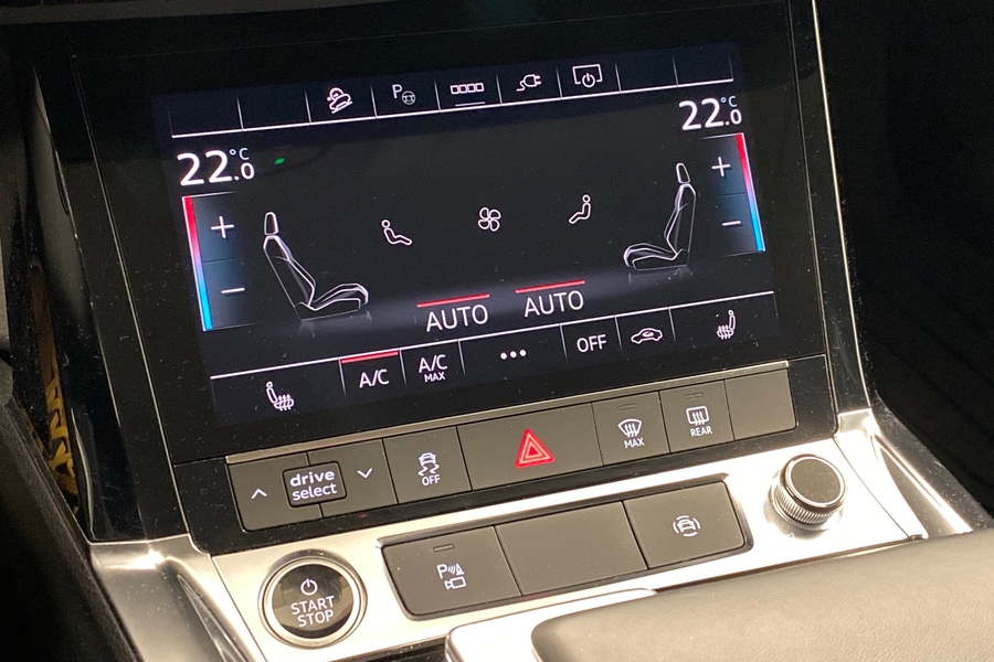 Audi Q8 e-tron vaihtoauto