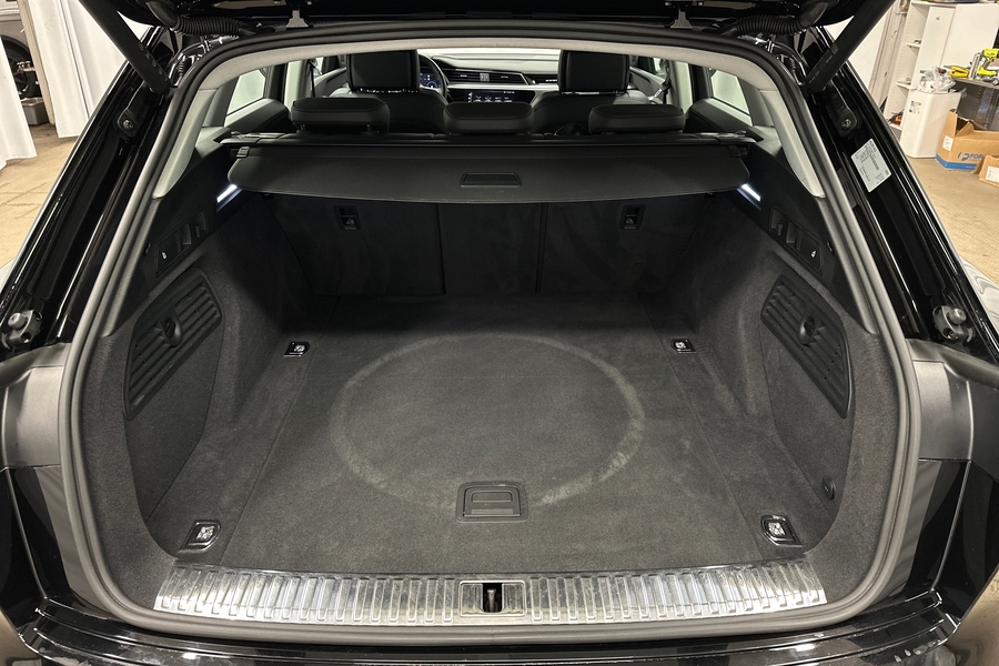 Audi e-tron vaihtoauto