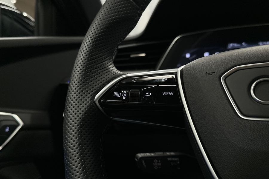 Audi e-tron vaihtoauto