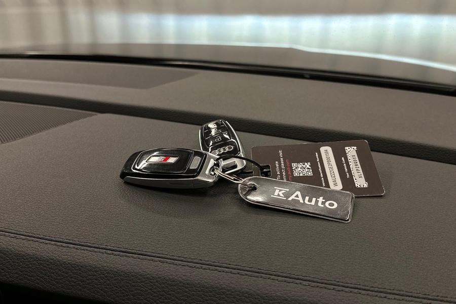 Audi e-tron vaihtoauto