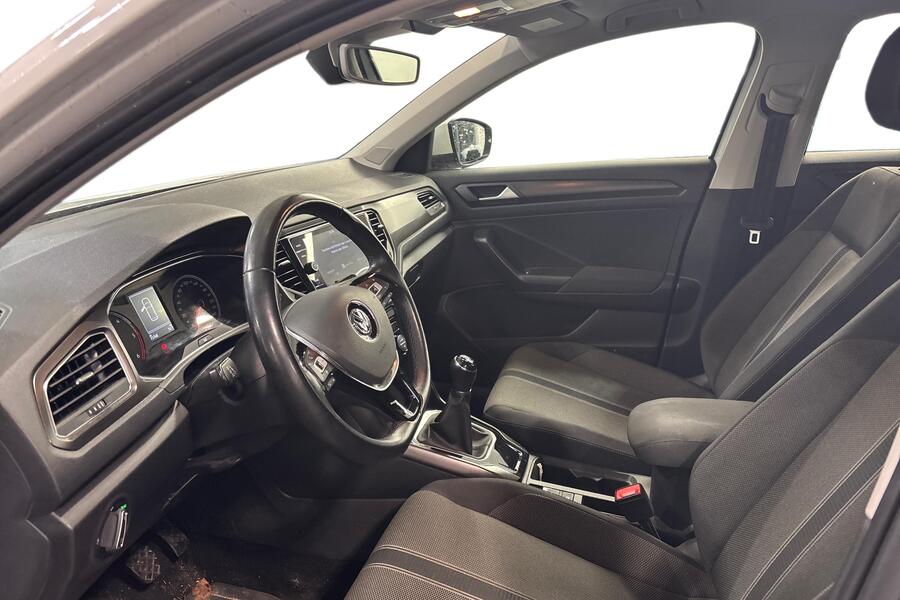 Volkswagen T-Roc vaihtoauto