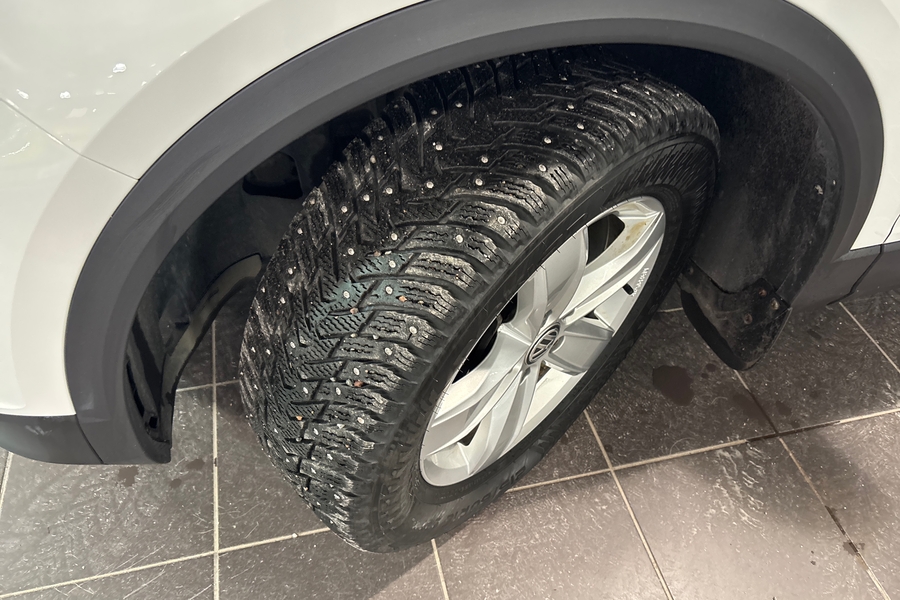 Volkswagen T-Roc vaihtoauto