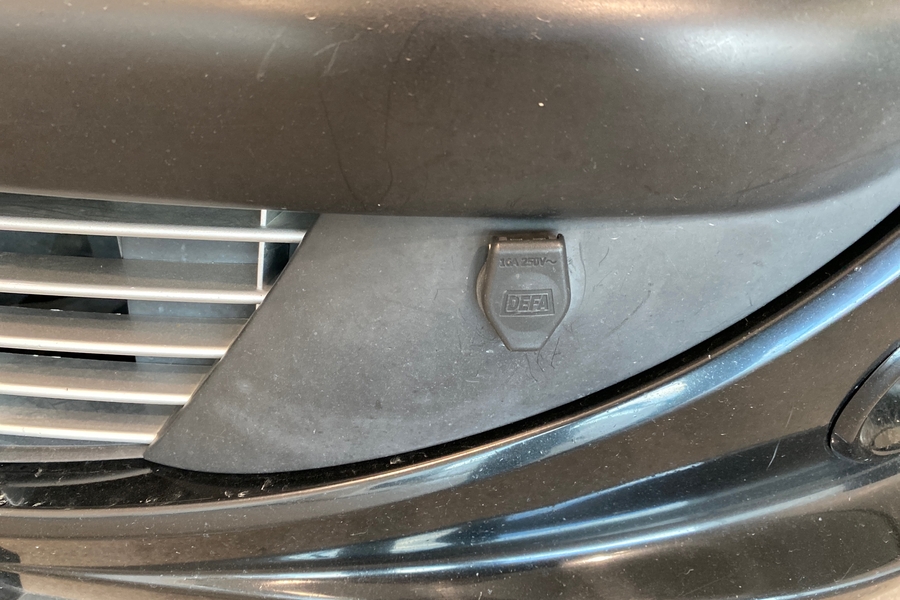 Peugeot 206 + vaihtoauto