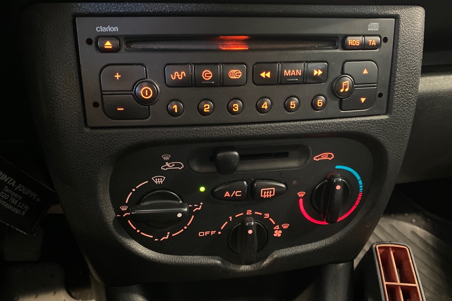 Peugeot 206 + vaihtoauto
