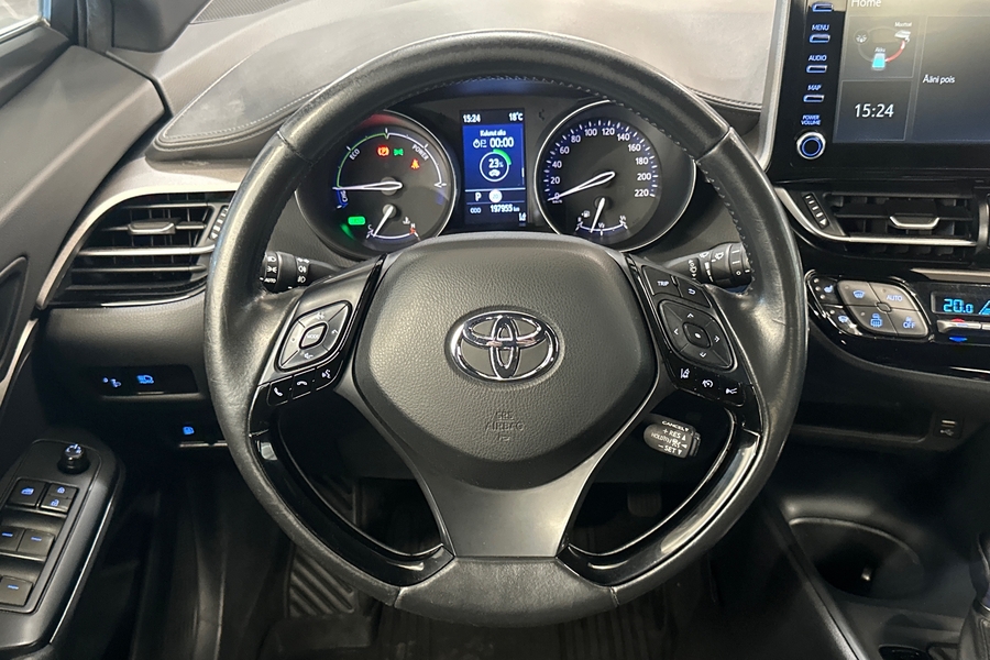 Toyota C-HR vaihtoauto