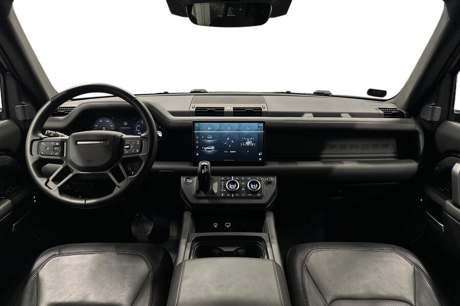 Land Rover Defender vaihtoauto