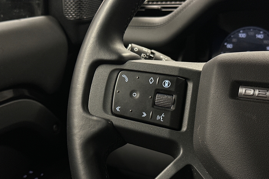 Land Rover Defender vaihtoauto