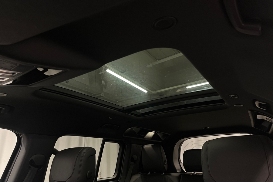 Land Rover Defender vaihtoauto