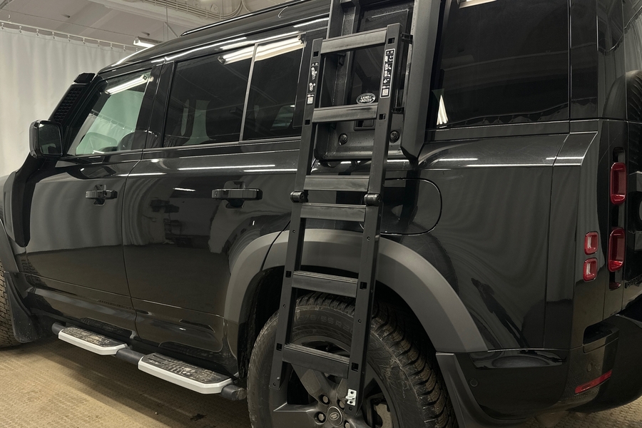 Land Rover Defender vaihtoauto